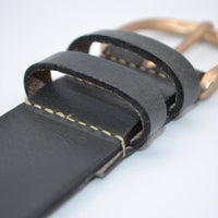 Nette grijze riem met gouden gesp