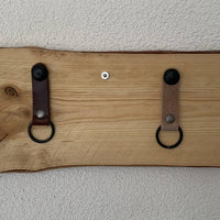 Sleutelplankjes van hout inclusief 3 sleutelhangers van echt leer