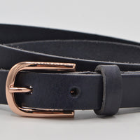 Blauwe 20mm brede riem met rose gouden gesp. 