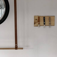 Sleutelplankjes van hout inclusief 2 moderne sleutelhangers van echt leer