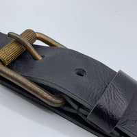 Stoere zwarte riem met gekreukt leer