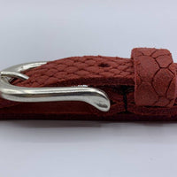 smalle rode damesriem met slangen print