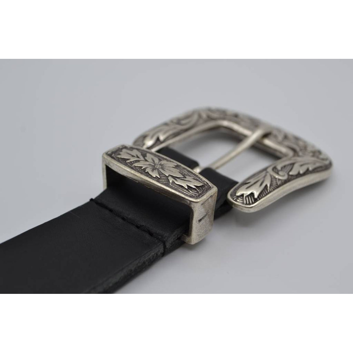3cm zwarte western stud riem met oud zilveren gesp