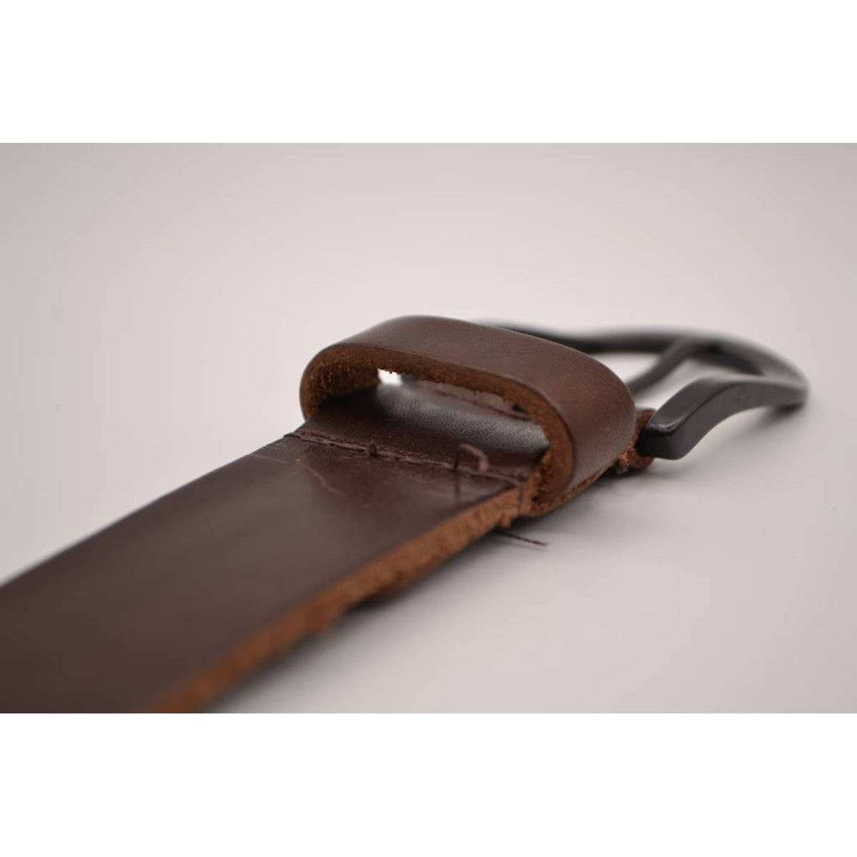 Bruine Jeans riem met slingerpunt