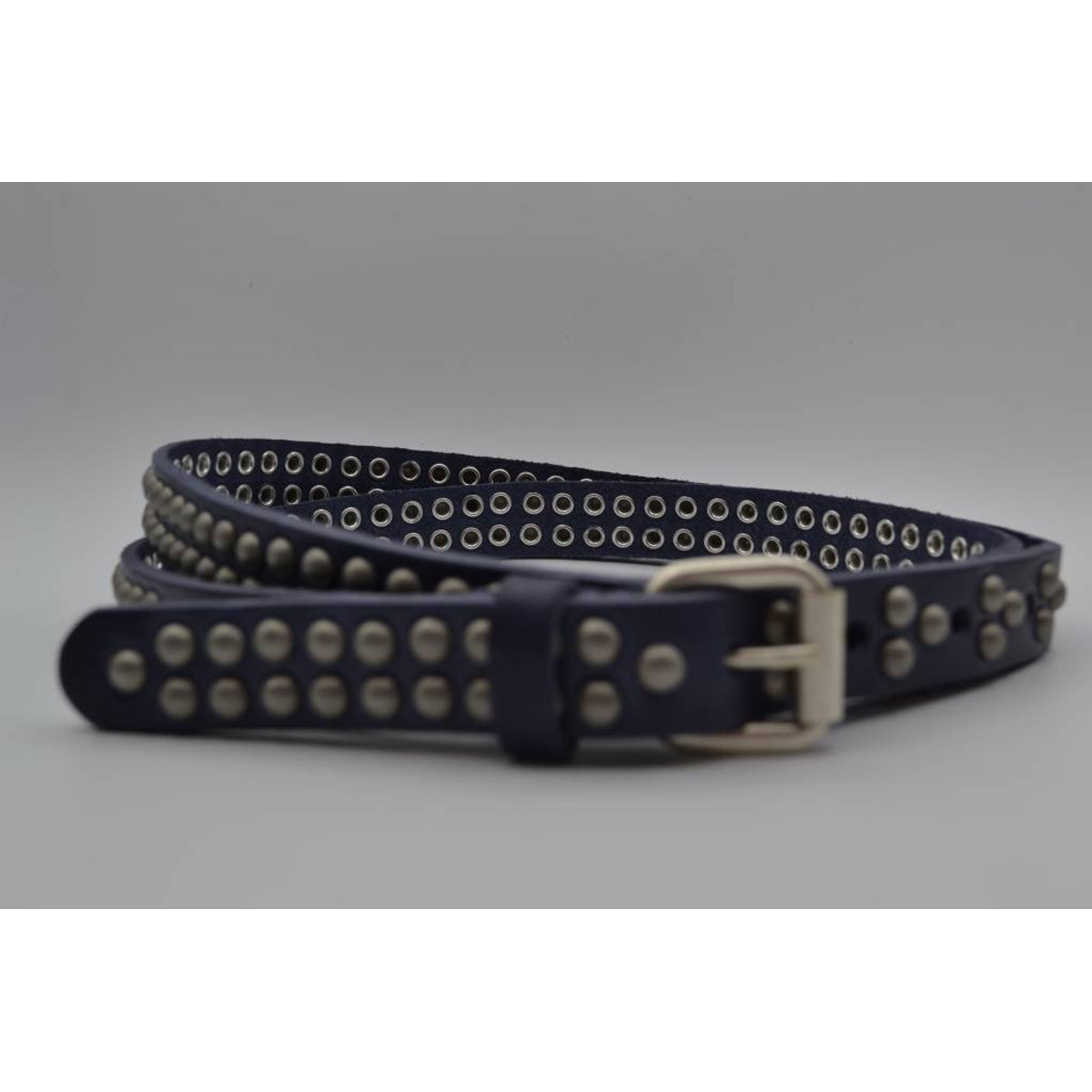 Blauwe 20mm brede riem met bolstuds