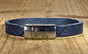 Blauwe armband vintage gelaserd met brick print.