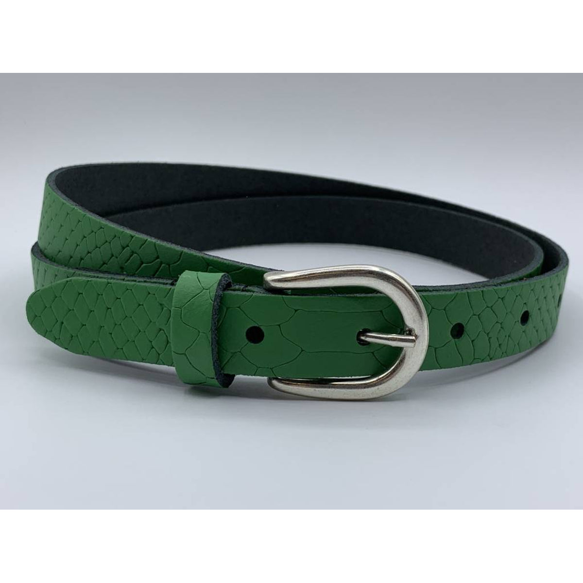 smalle groene damesriem met slangen print