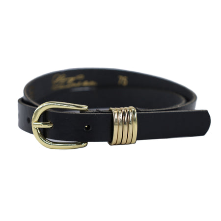 Smalle zwarte riem met gouden gesp en lussen. 2cm breed en gemaakt van echt leer.
